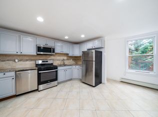 129 Beacon Ave #2, Jersey City, NJ 07306