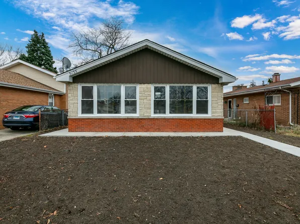 5135 Touhy Ave, Skokie, IL 60077