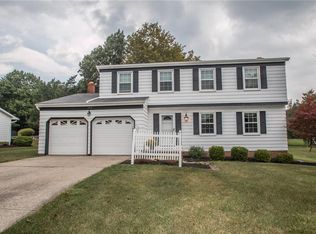 2410 Boxberry Ln, Broadview Heights, OH 44147