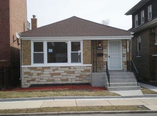 8205 S Loomis Blvd, Chicago, IL 60620