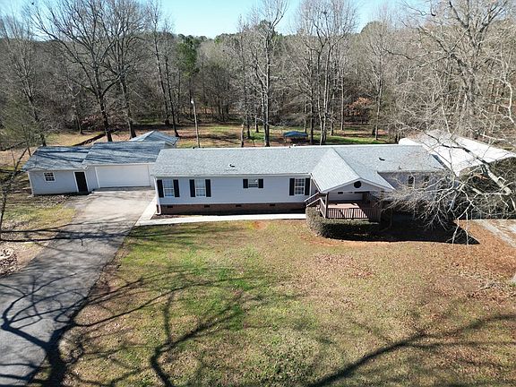 2nd image of 117 Pelican Dr