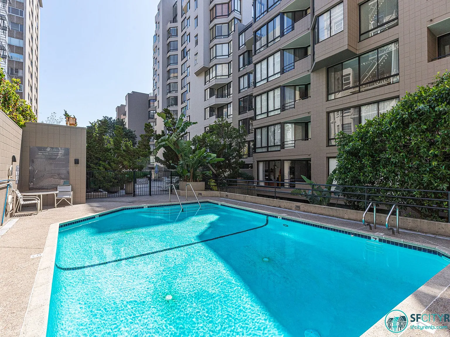 Nob Hill: 1 Bed 2 Bath Condo @ La Galleria w/ Parking, Free Fiber Internet, Gym & Pool — Photo 1
