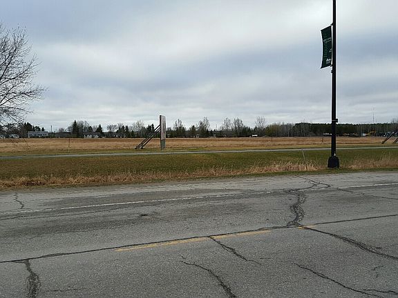 13 Acres commercial property