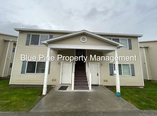 952 Anne St APT 3, Rexburg, ID 83440