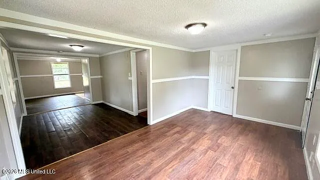 5125 Community Ave — Photo 4