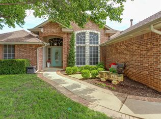 15504 Summit Parke Dr, Edmond, OK 73013
