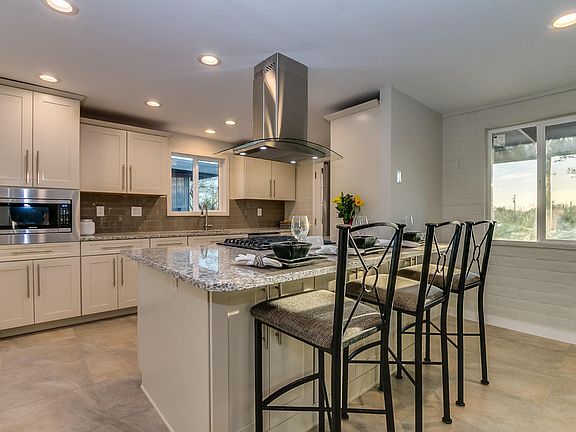 5th image of 6761 N Harran Dr