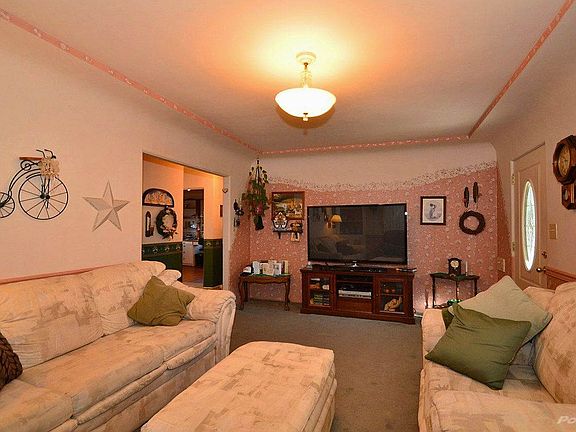 003_Living Room