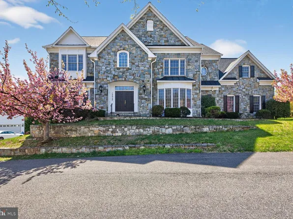 13904 Carlson Farm Dr, Germantown, MD 20874