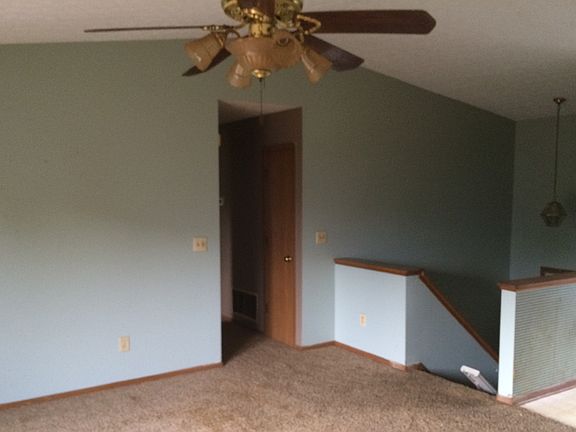 3rd image of 2067 Manley Way