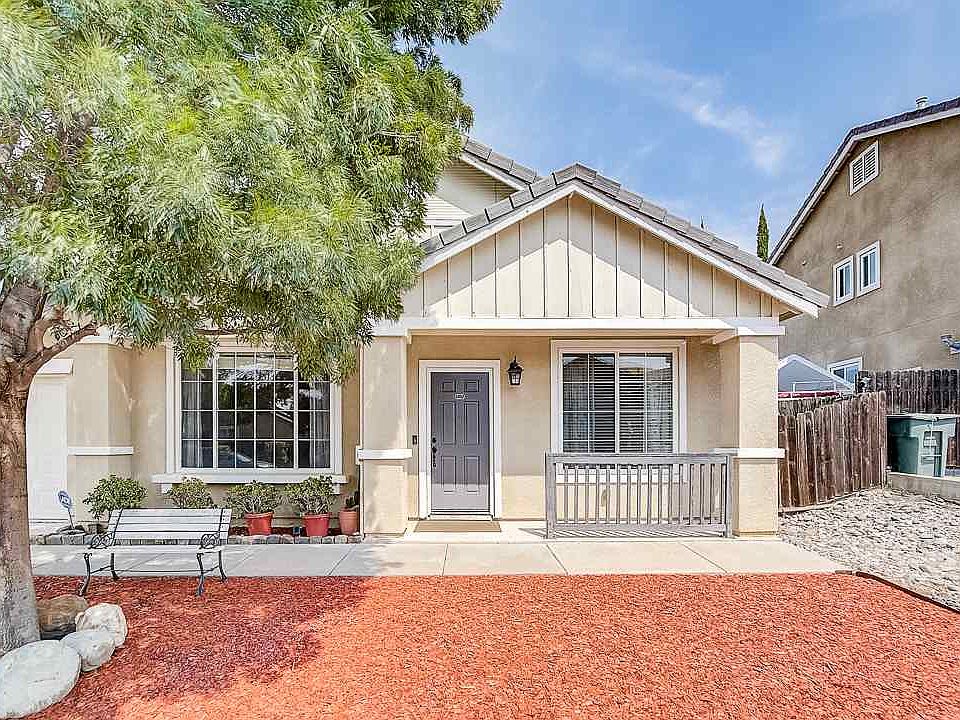 1st image of 1883 Chaparral Dr