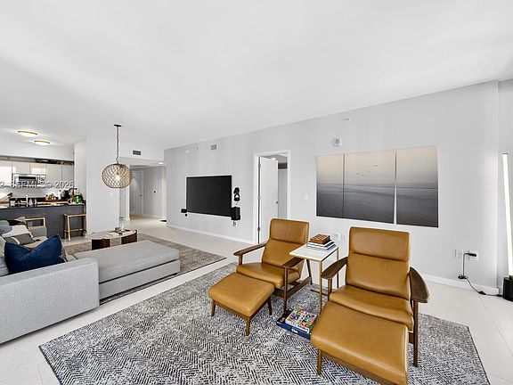4th image of 1010 Brickell Ave Unit 2905
