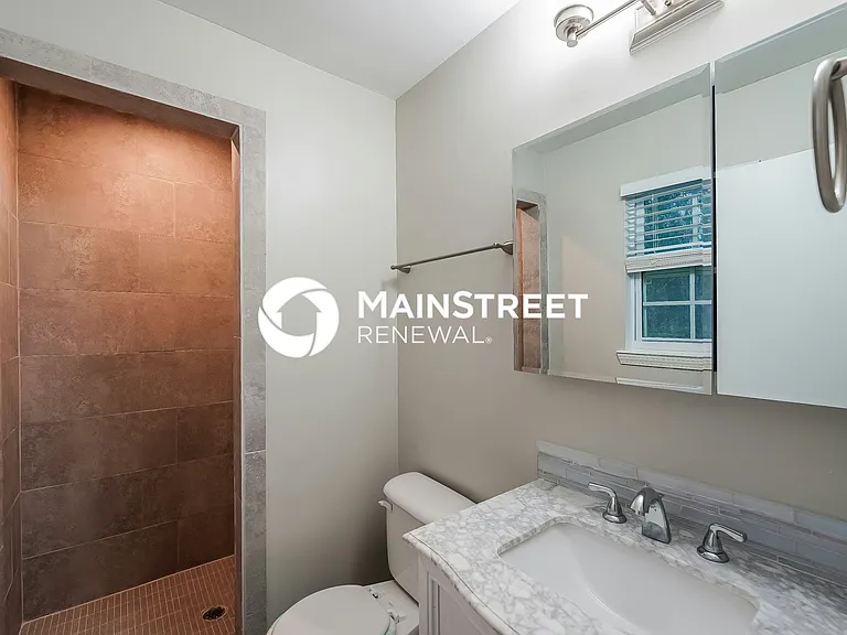 Main Bathroom