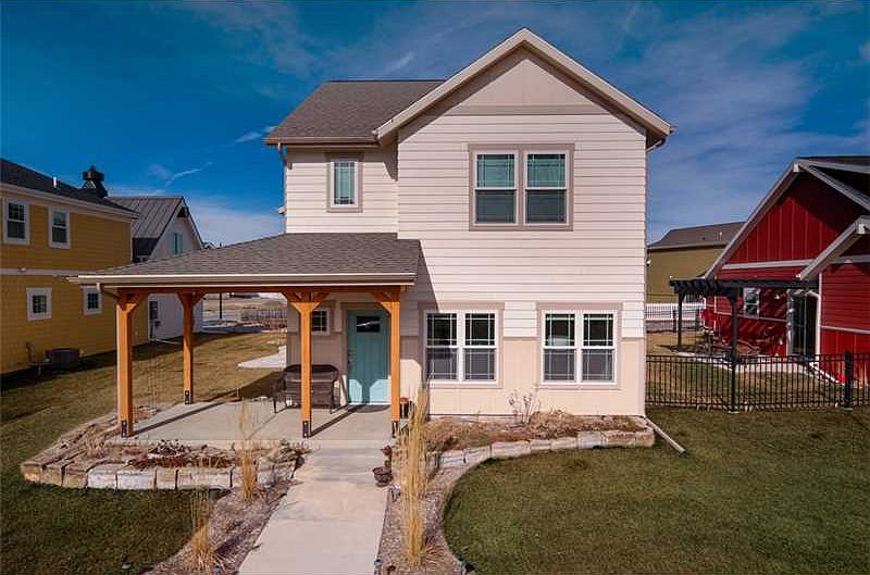 1st image of 1740 Songbird Dr