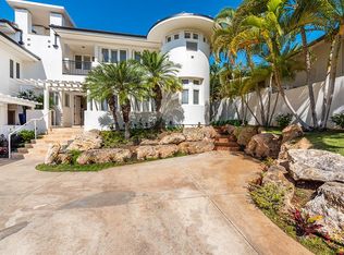 542 Ahina St, Honolulu, HI 96816