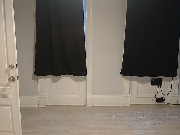 3rd image of 751 Centre St Floor 1