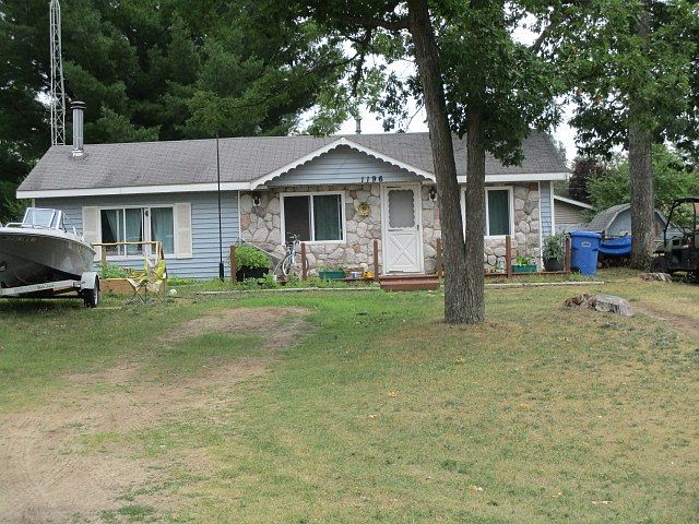 1st image of 1196 Hollywood Dr