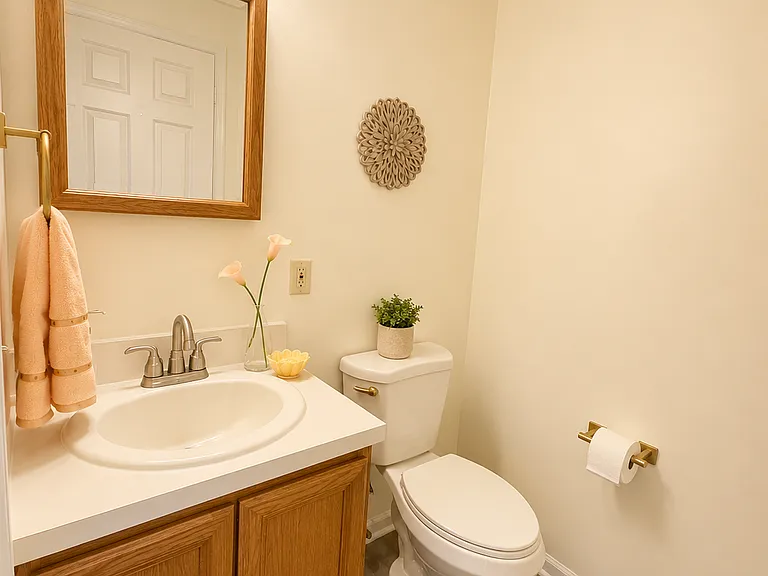 112 Galway Cir — Photo 17