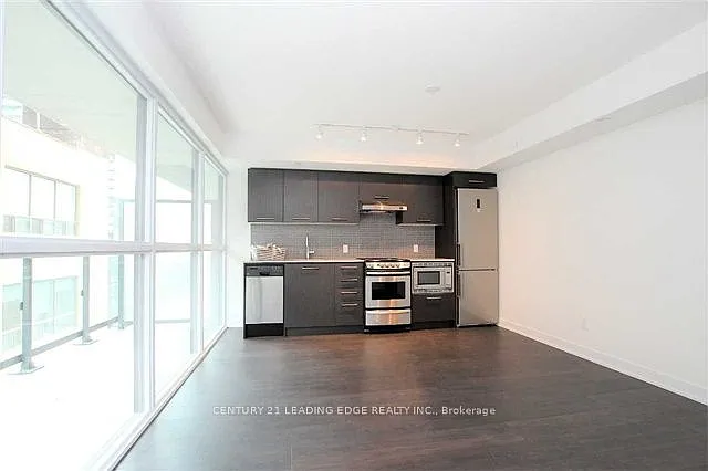 87 Peter St #1112 — Photo 2