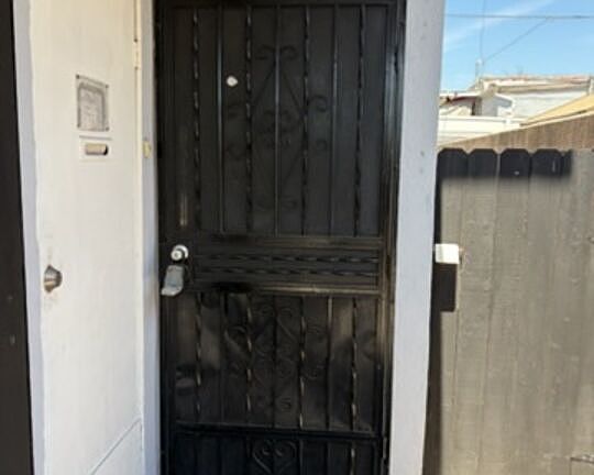 2nd image of 3119 W 71st St Unit 2