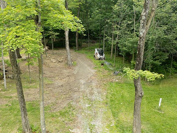 2nd image of 33 Maple Grove Estates #26