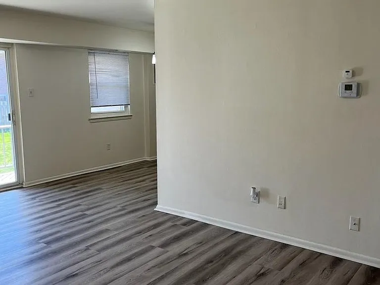 22 Wexford Dr — Photo 6