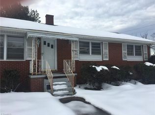 5400 Galaxie Dr, Greensboro, NC 27406