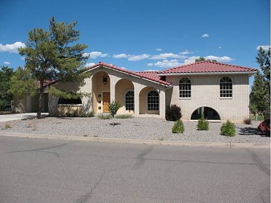 1st image of 5800 Cedarwood Dr