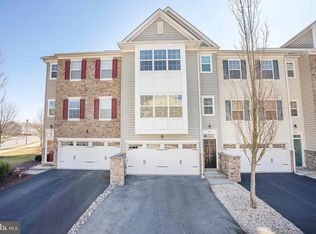 303 Latrobe Dr, Newark, DE 19702