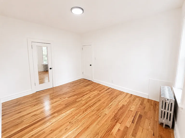 61 Cleveland St — Photo 21