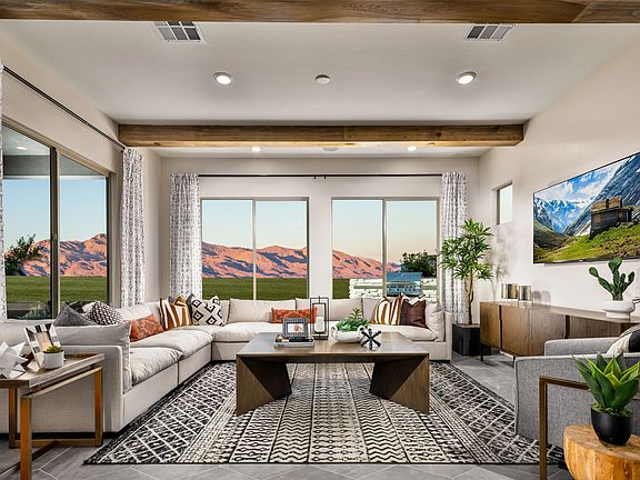 Trilogy Sunstone Latitude Model Great Room