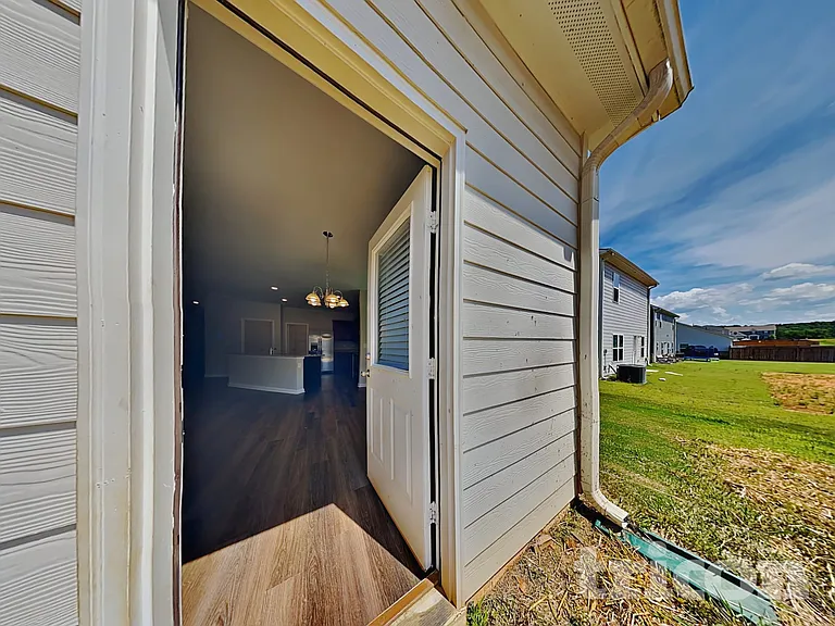 109 Innis Brook Cir — Photo 16