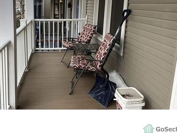 5th image of 1843 W Cuyler Ave #1