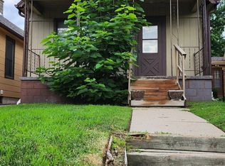 5422 S 22nd St, Omaha, NE 68107
