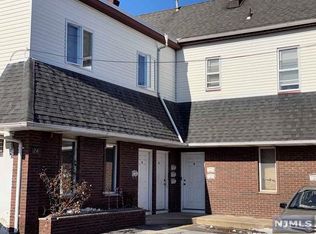 24 Wallington Ave APT 2A, Wallington, NJ 07057