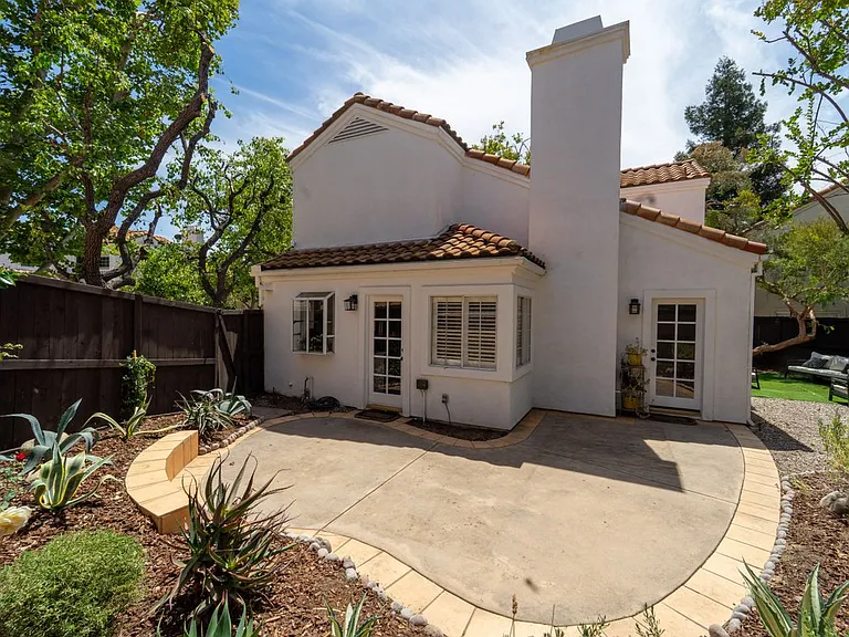 4365 Oak Glen St — Photo 26