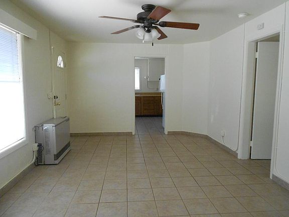 5th image of 2340 Hummel Ln