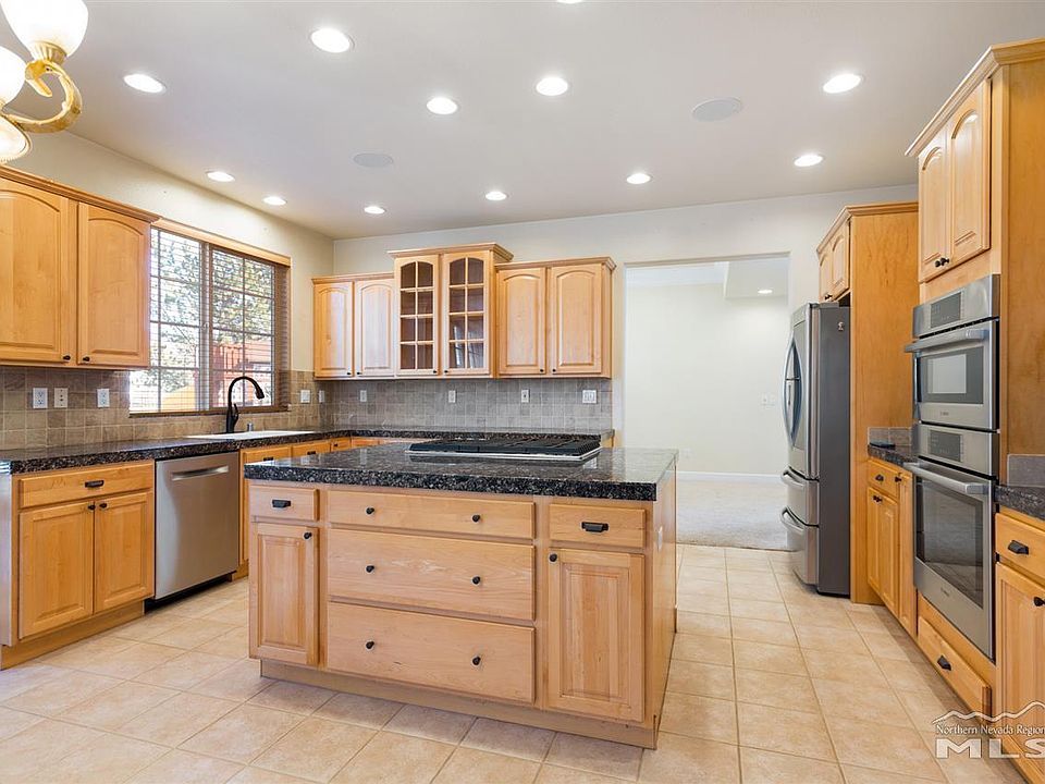 1st image of 3147 Scralet Oak Cir