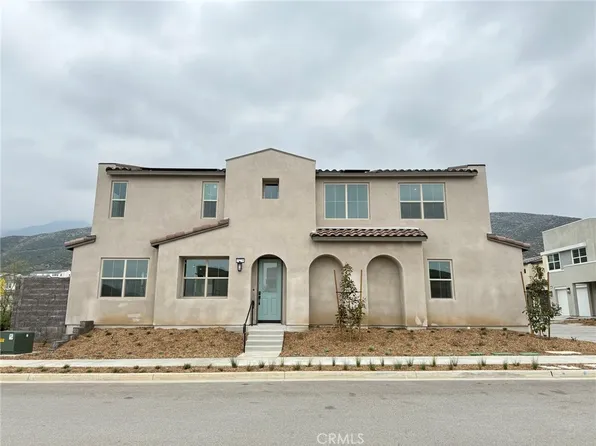 15738 Caterpillar Dr, Fontana, CA 92336
