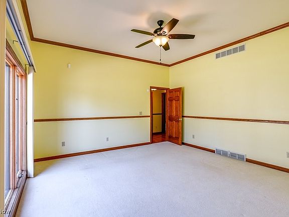 5th image of 534 Avalon Dr SE