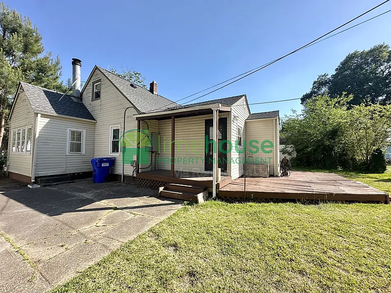 8107 Old Ocean View Rd — Photo 23