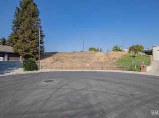 6236 Ridgetop Ter, Bakersfield, CA 93306