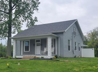 9401 Petersburg Rd, Evansville, IN 47725