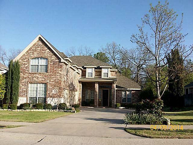 1st image of 1809 Chessington Ln