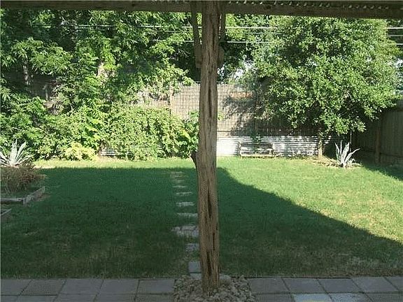 1105 Emmitt Run Backyard