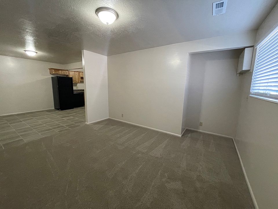 1st image of 90 E 700 N APT I
