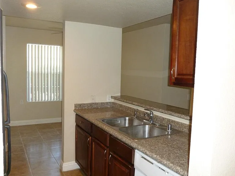 2801 N Rainbow Blvd #135 — Photo 8