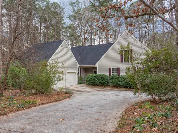 103 Priestly Creek Dr, Chapel Hill, NC 27514