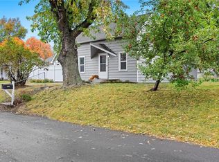 911 Ash St, Eudora, KS 66025