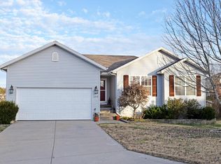 1218 S 15th St, Ozark, MO 65721